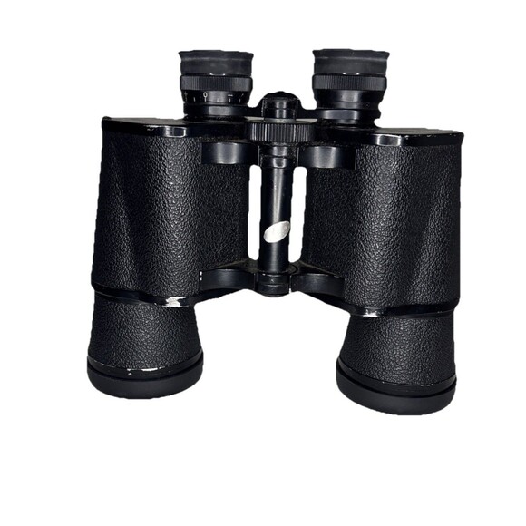 Tasco Binoculars Model 312 T.T. No 6461 10 X 50 288 FT 1000 Yards Lightweight - Picture 1 of 4